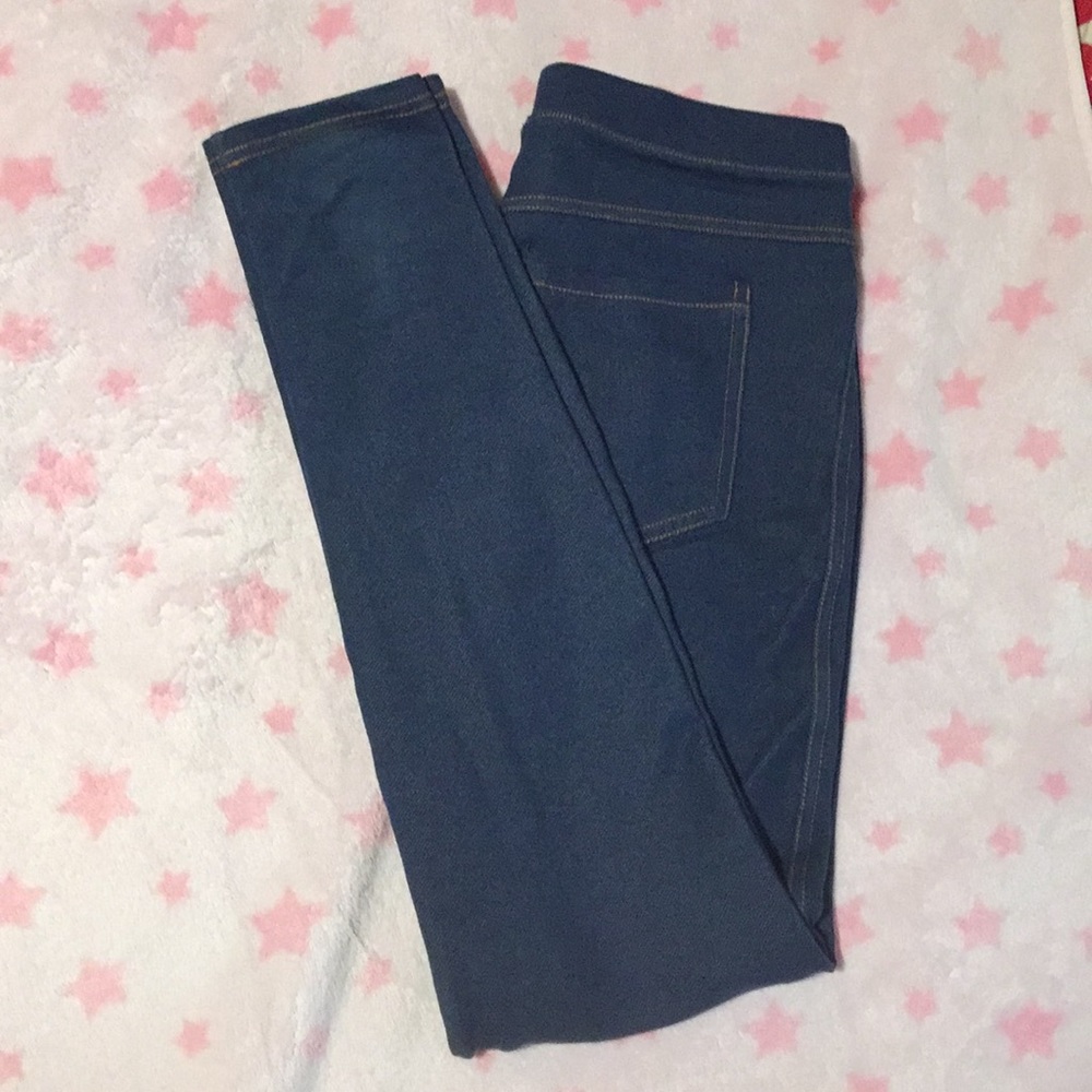Dark wash jeggings